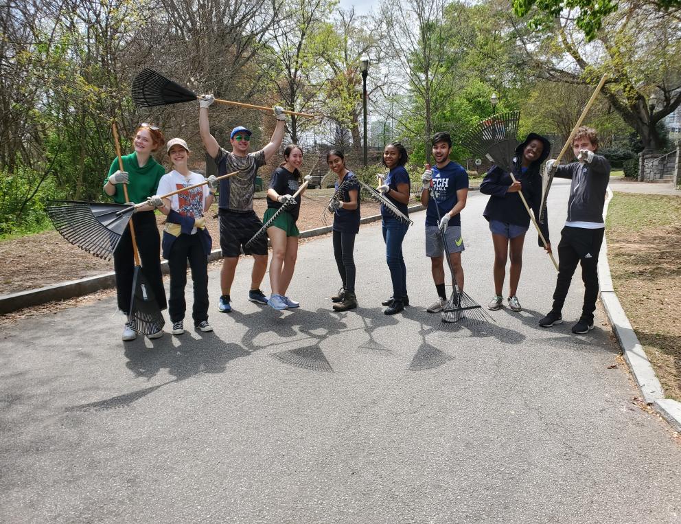 HP volunteers at Piedmont Park